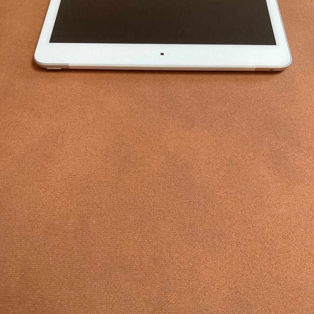 534 外観美品☆電池良好☆iPad8 第8世代 32GB SIMフリー☆