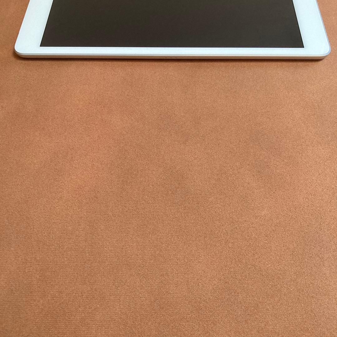 534 外観美品☆電池良好☆iPad8 第8世代 32GB SIMフリー☆