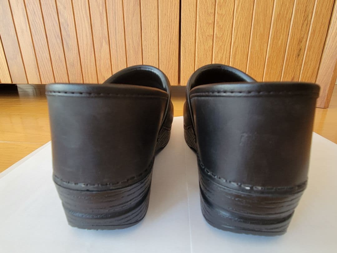 ダンスコ　プロフェッショナル　39 ブラックオイルド