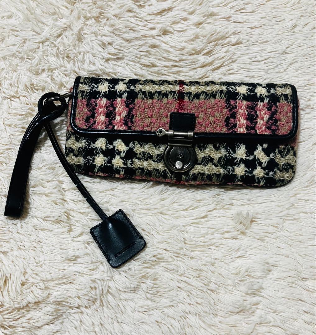 鍵付き　バーバリーロンドン　ノバチェック　ツイード　クラッチバッグ　ピンク