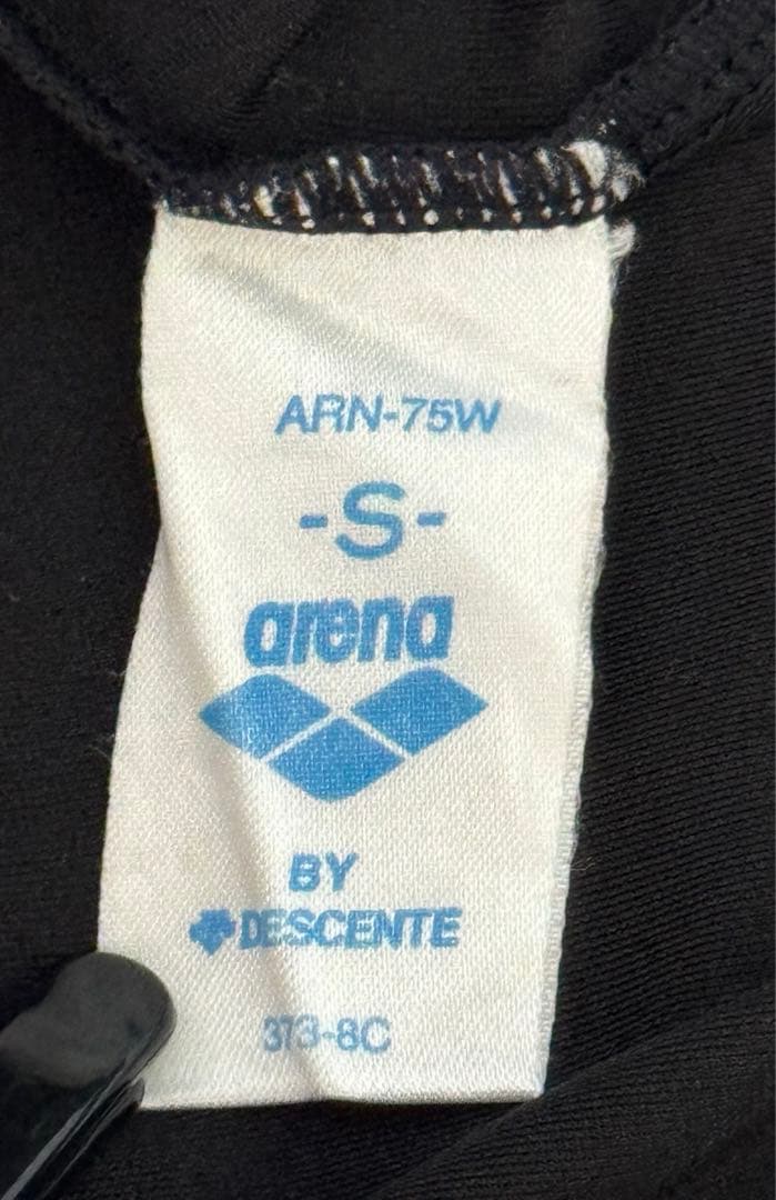 A*i様 arena ARN-75W 241003a 競泳水着 ワンピース コス