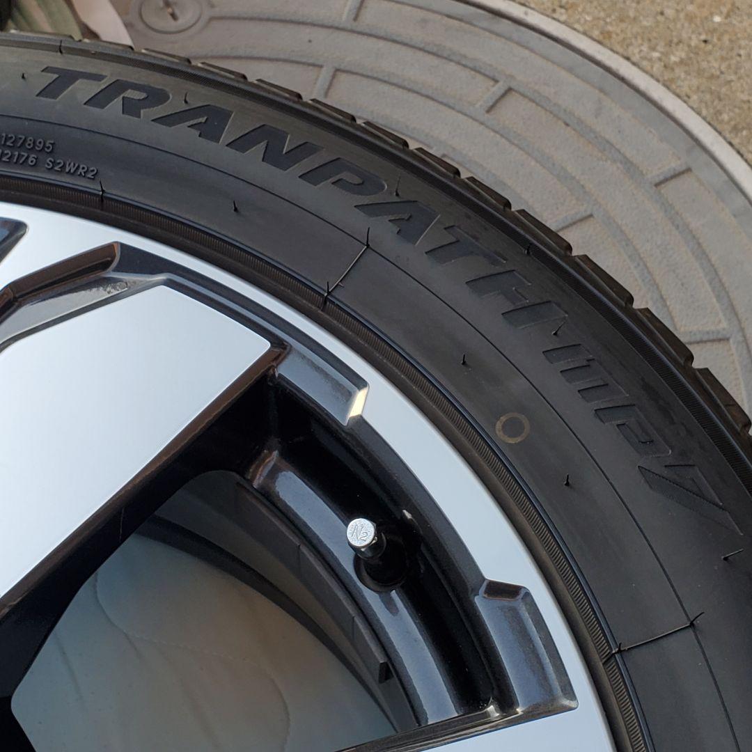 シンさん①❗フォレスターSKEアドバンス❗純正アルミ❗225/55R18❗