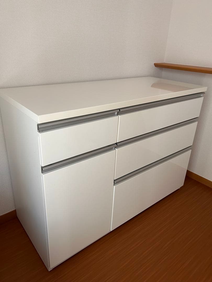 【断捨離中！様】ホワイトキッチンカウンター 4引き出し１扉