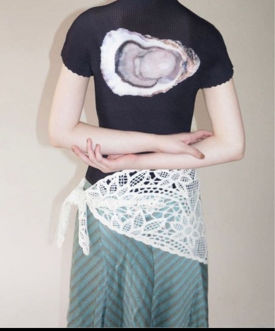 musubore pleatsed print tops 牡蠣　プリーツトップス