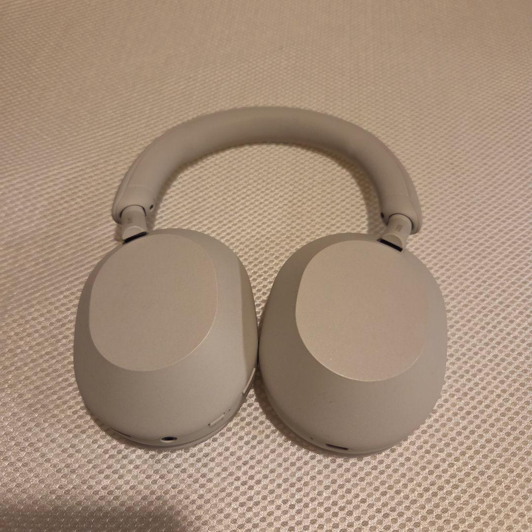 SONY WH-1000XM5 シルバー