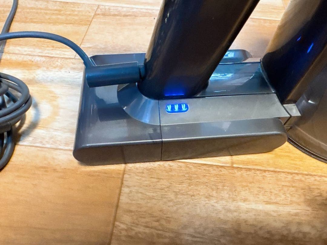 [分解洗浄]280-ダイソン dyson SV25 掃除機 作動品