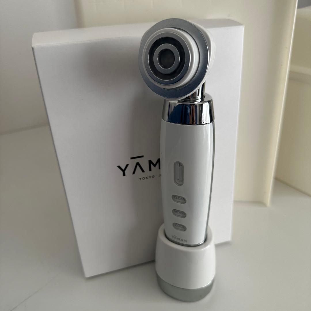 YA−MAN ブライトリフト　家庭用美容機