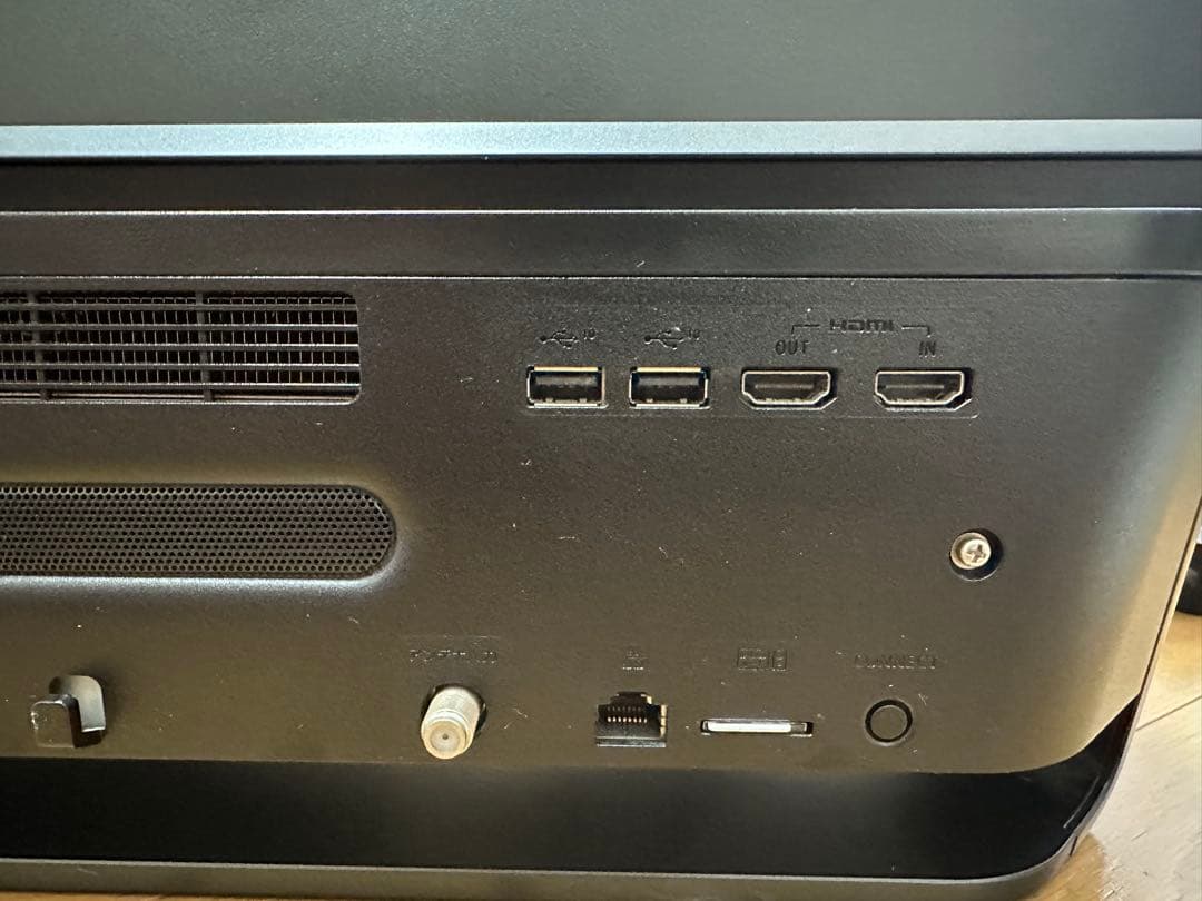 富士通　FMVF90B3B2 デスクトップパソコン Windows11、TV付き