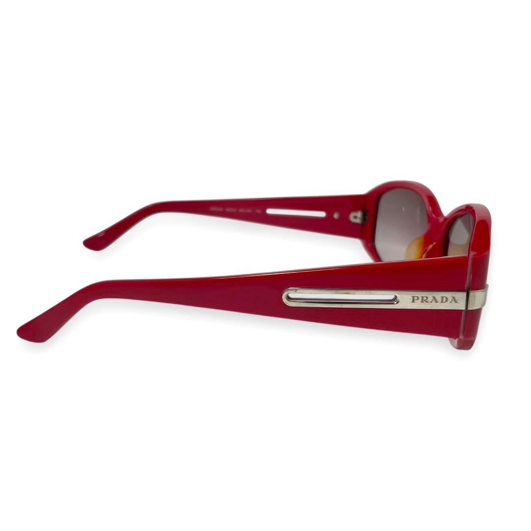 プラダスポーツ　サングラス　レッド　サイドロゴ
