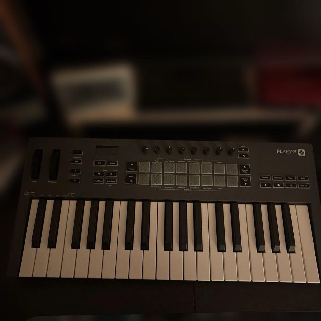 FLKEY 37 MIDIキーボード
