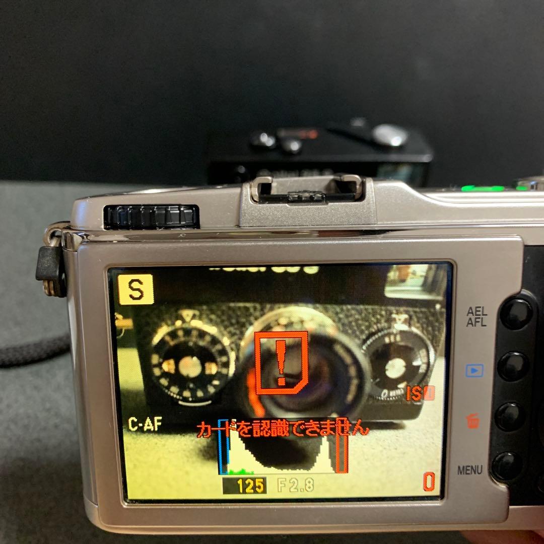 OLYMPUS PEN E-P1 シルバー