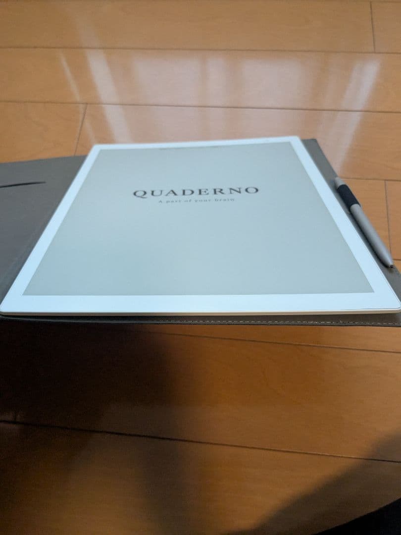 クアデルノ Gen.2 A4、ペン、専用カバー、替芯　Quaderno
