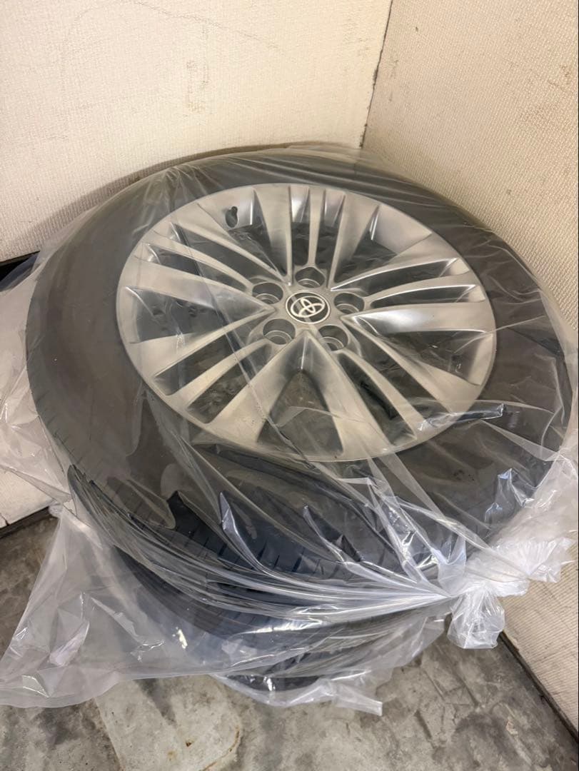 新車外し純正 18インチ7J+40 120/5H トーヨープロクセスコンフォート