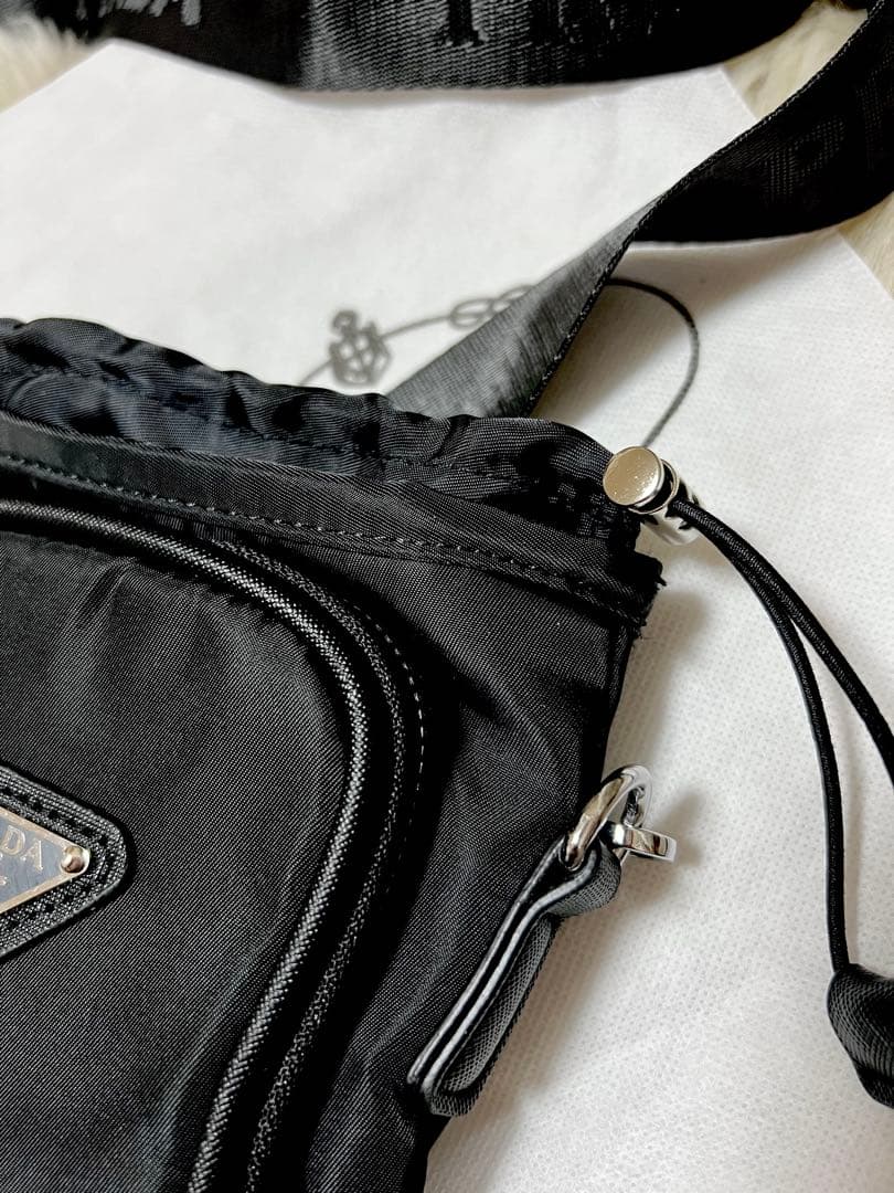 新品♡ノベルティ スマホショルダーバッグ