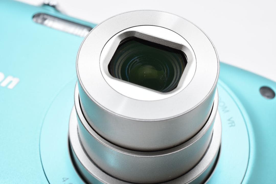 【美品】Nikon COOLPIX S3300 グリーン　動作確認済