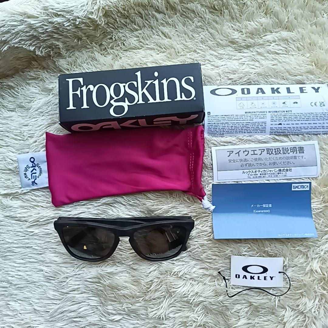 極美品　OAKLEY　FrogSkins(A)　MATTE BLACK CAMO
