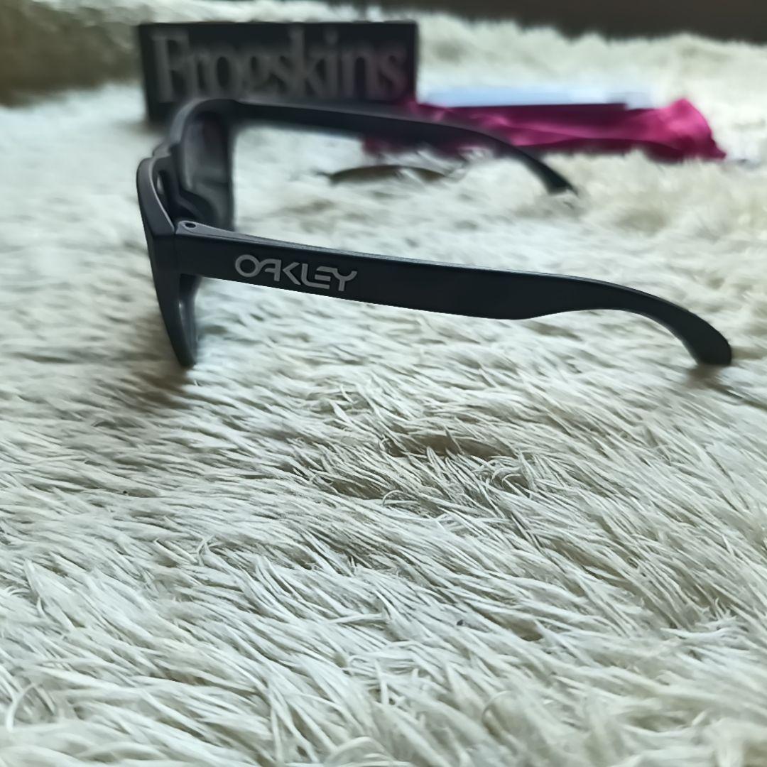 極美品　OAKLEY　FrogSkins(A)　MATTE BLACK CAMO