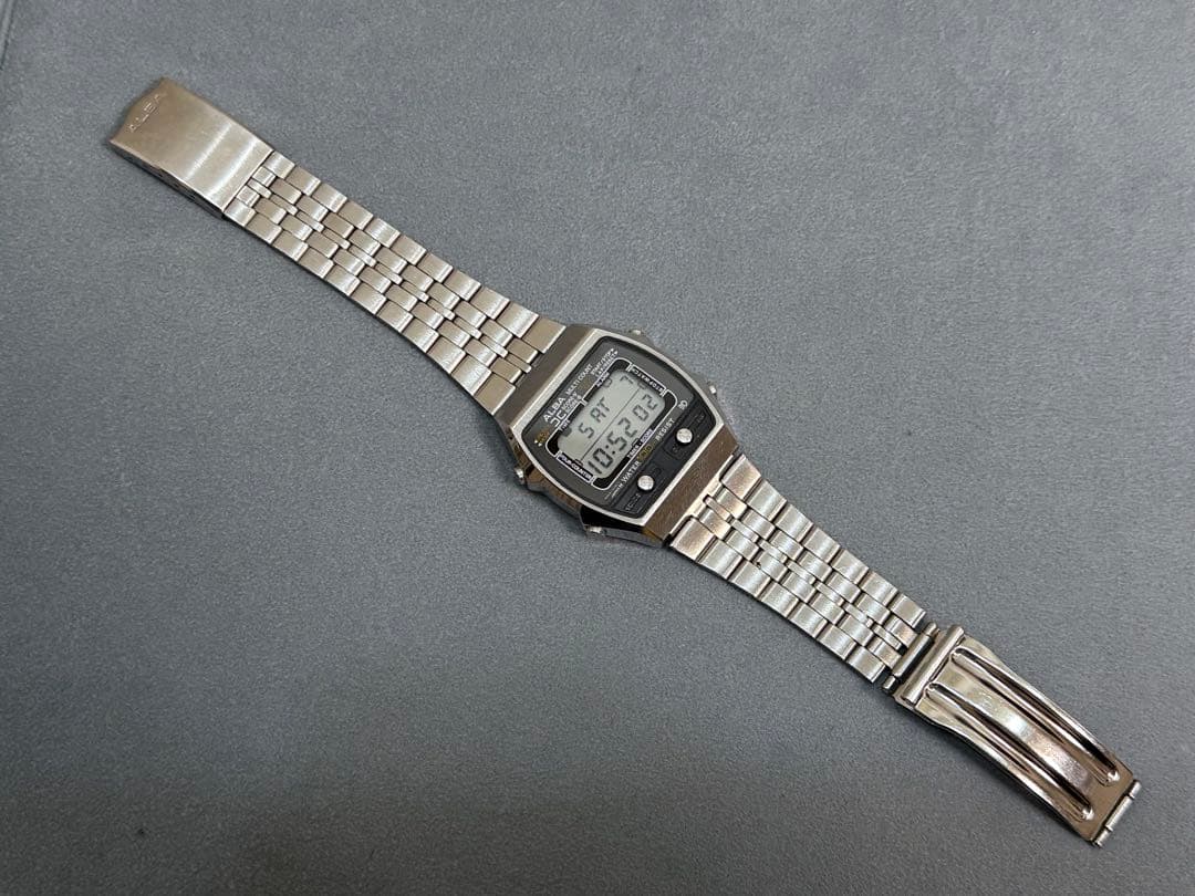 ALBA MULTI COUNT Y665-5030 腕時計