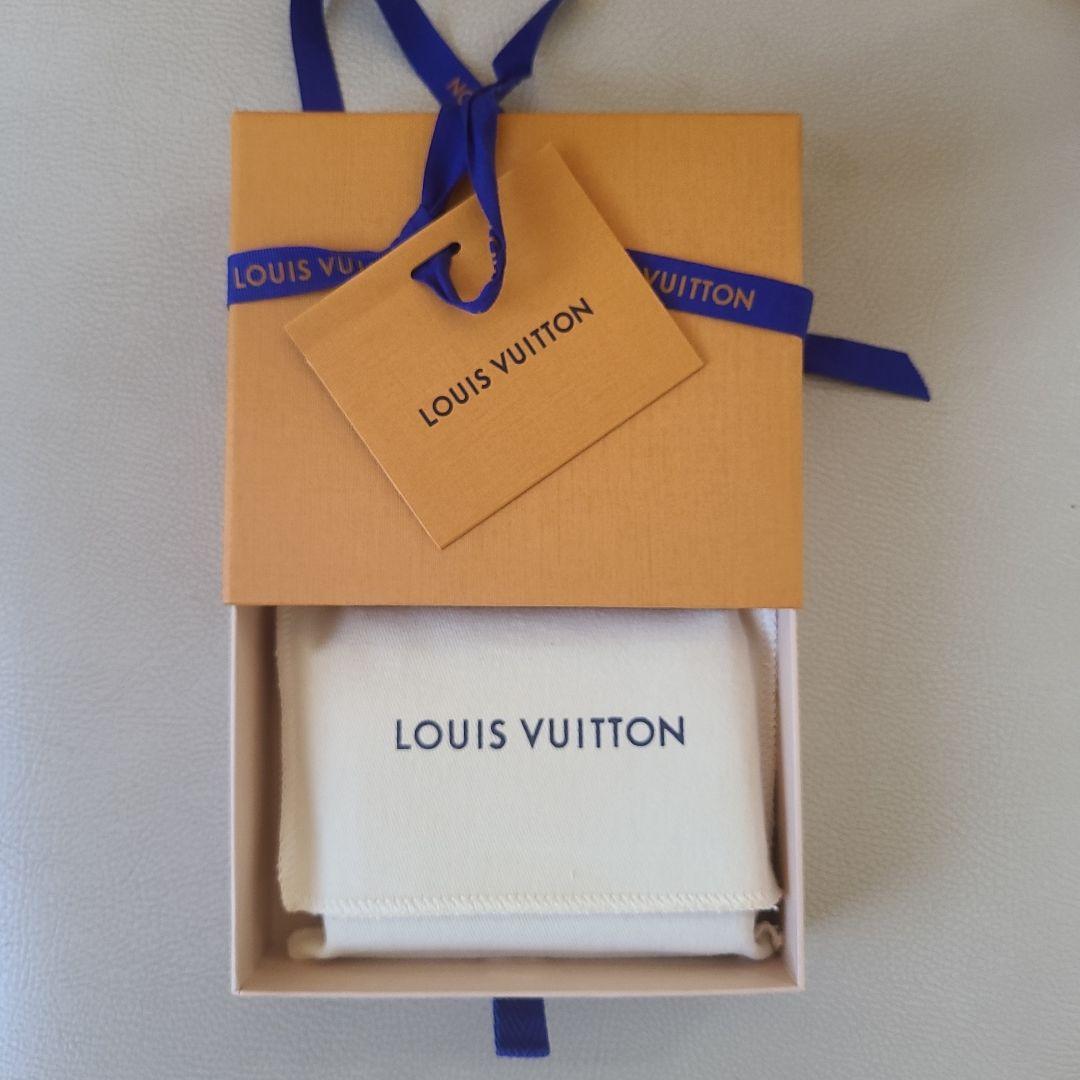 LOUIS VUITTON 名刺入れ