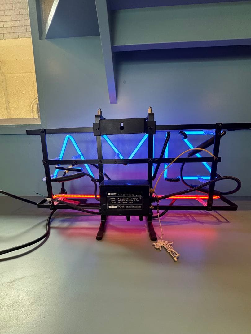 ZIMA ネオン看板