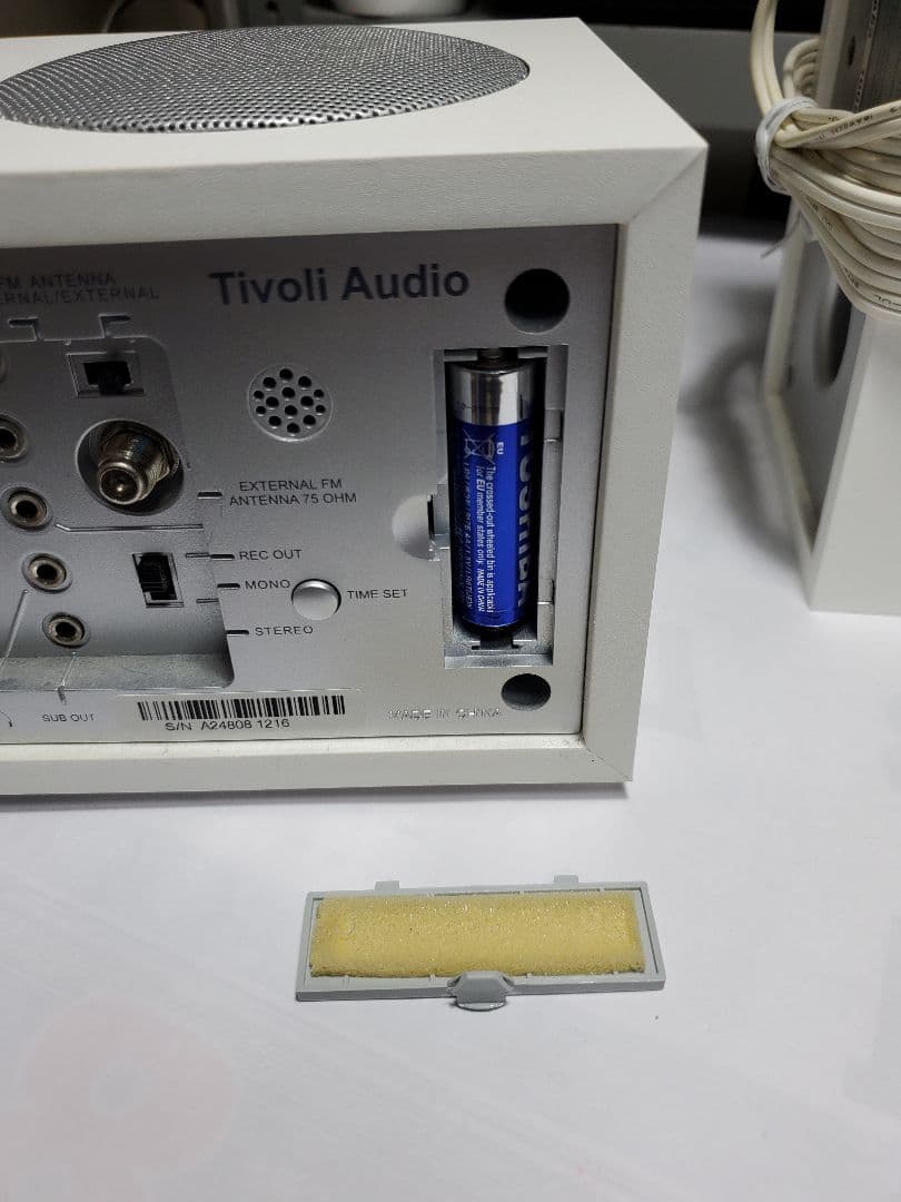 Tivoli Audio MODEL THREE BT ホワイト ステレオセット
