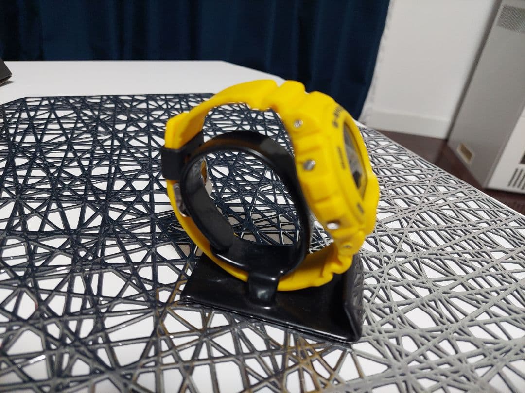 G-SHOCK DW-6900TR-9JR イエロー　30周年記念