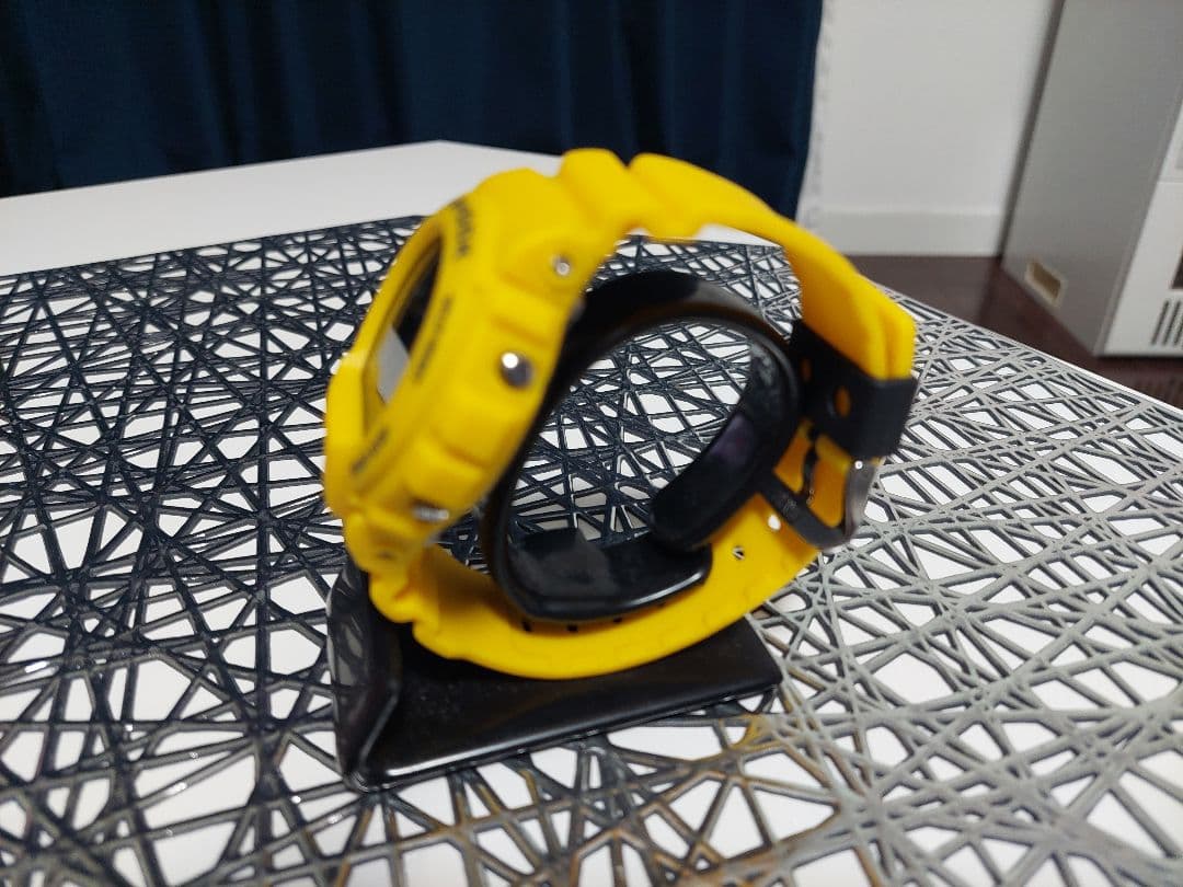 G-SHOCK DW-6900TR-9JR イエロー　30周年記念