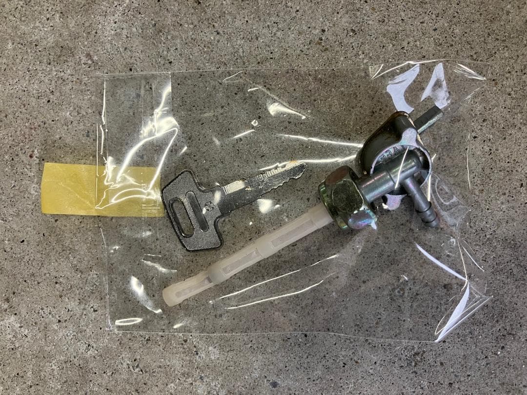 HONDA 汎用タンク ワンオフアルミエンブレム