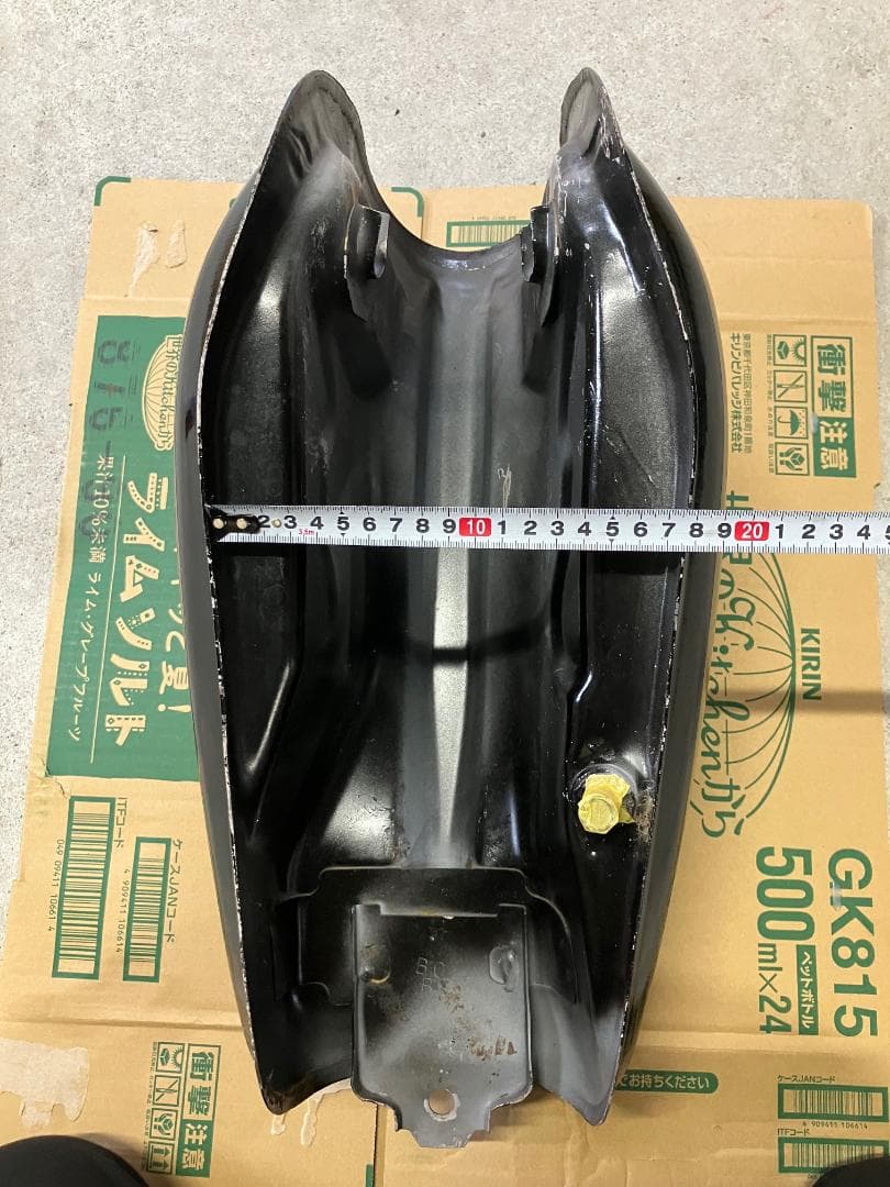 HONDA 汎用タンク ワンオフアルミエンブレム