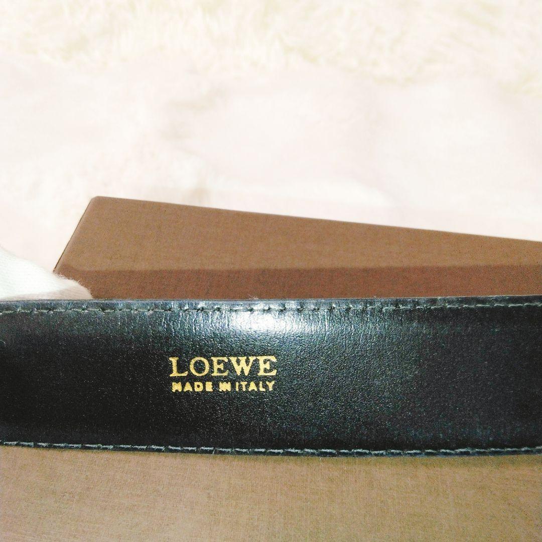 【美品】LOEWEアナグラム　ベルトレディース　ゴールドバックル　レザー
