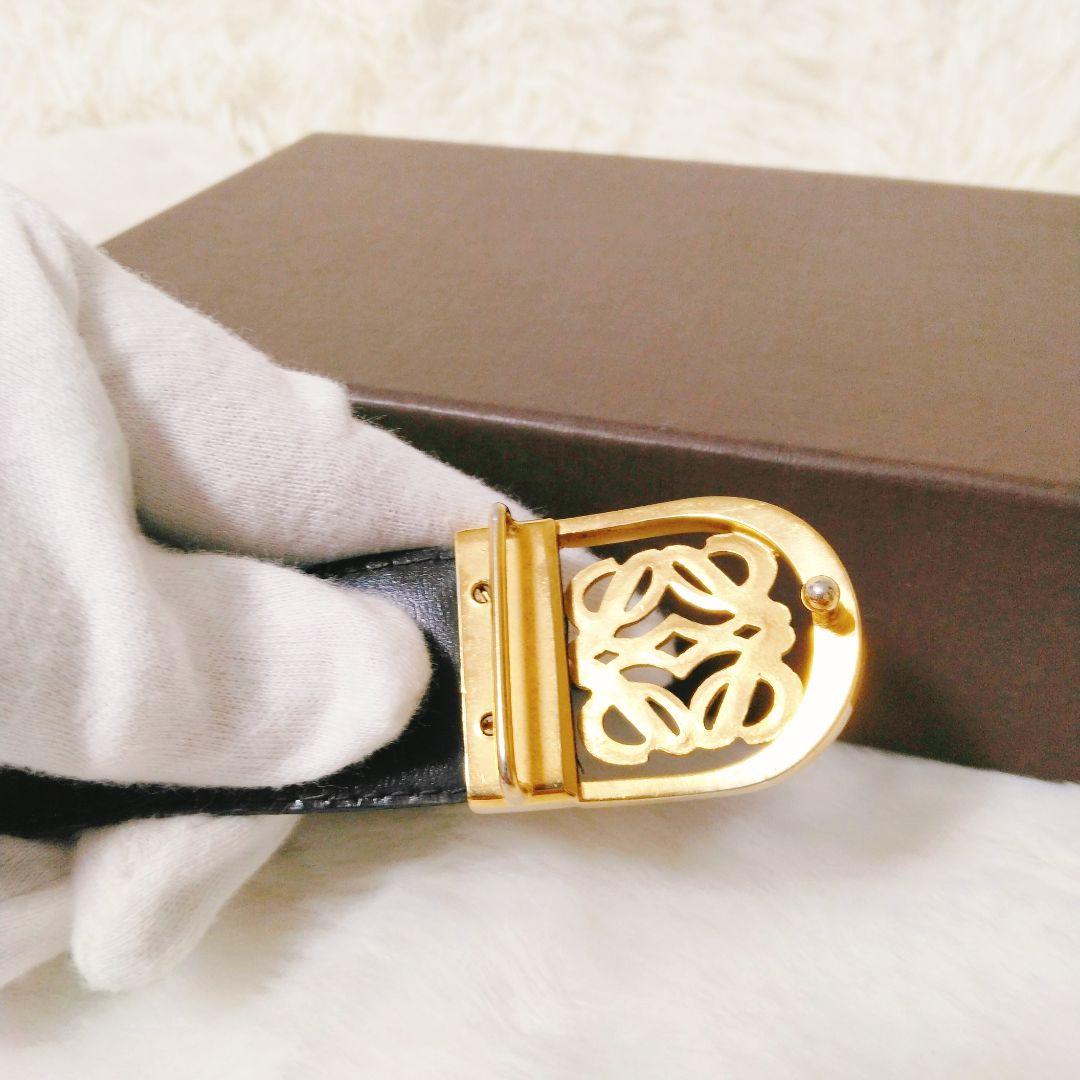 【美品】LOEWEアナグラム　ベルトレディース　ゴールドバックル　レザー