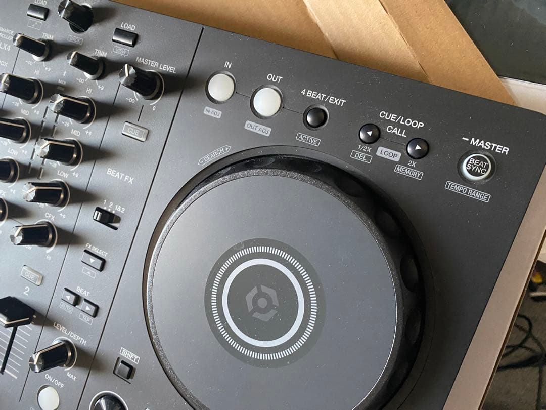 ともちんPioneer DJ DDJ-FLX4 DJコントローラー 他