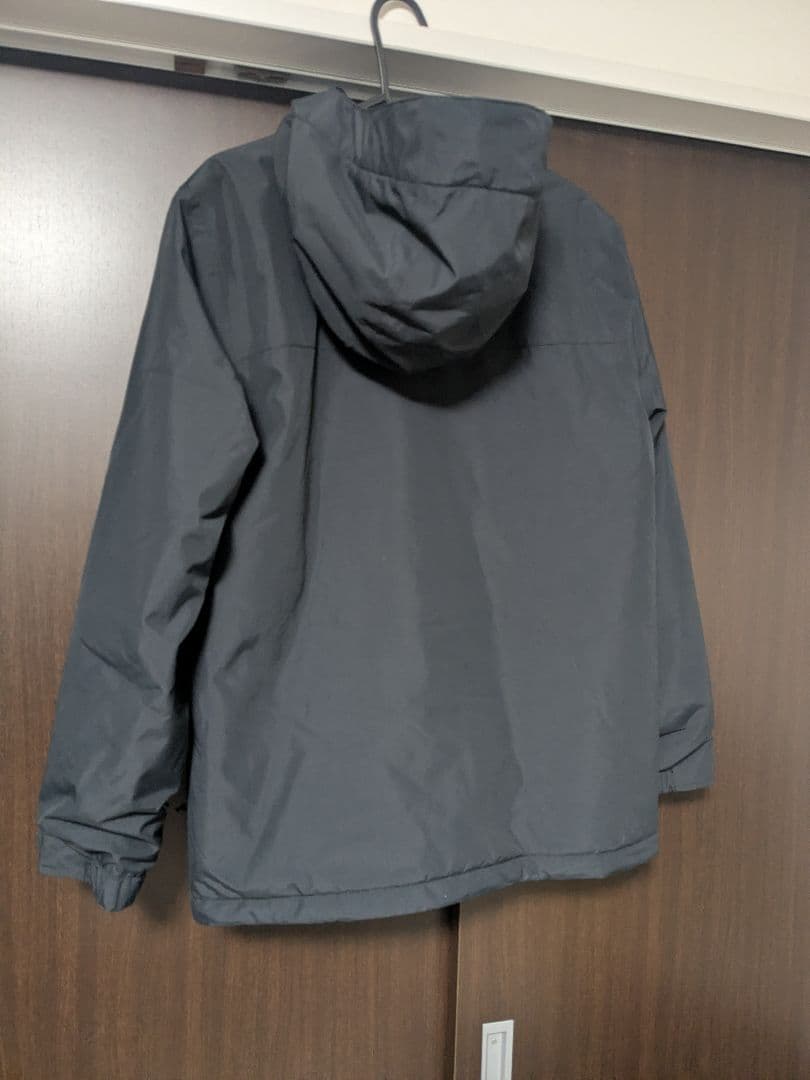 VOLCOM　キッズ　ジュニア　スノーボードウェア　ジャケット