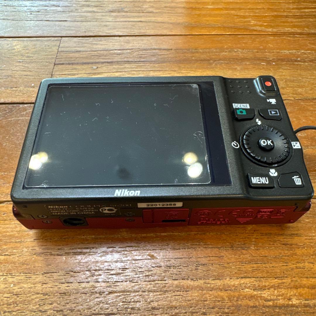 Nikon COOLPIX S6200 レッド　美品　動作確認済み　デジカメ