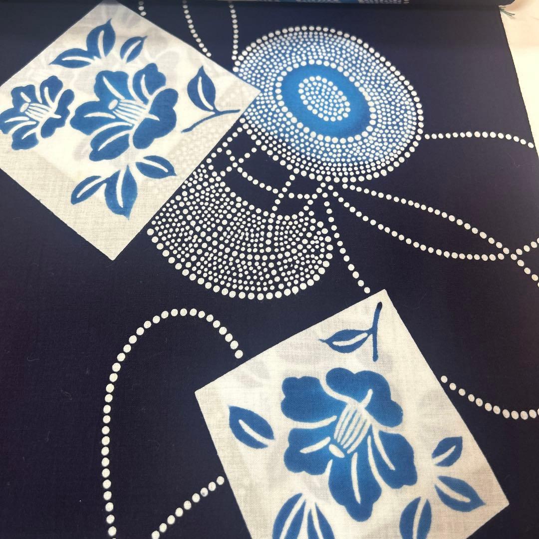 【綿反物】浴衣 紺地 椿と鼓