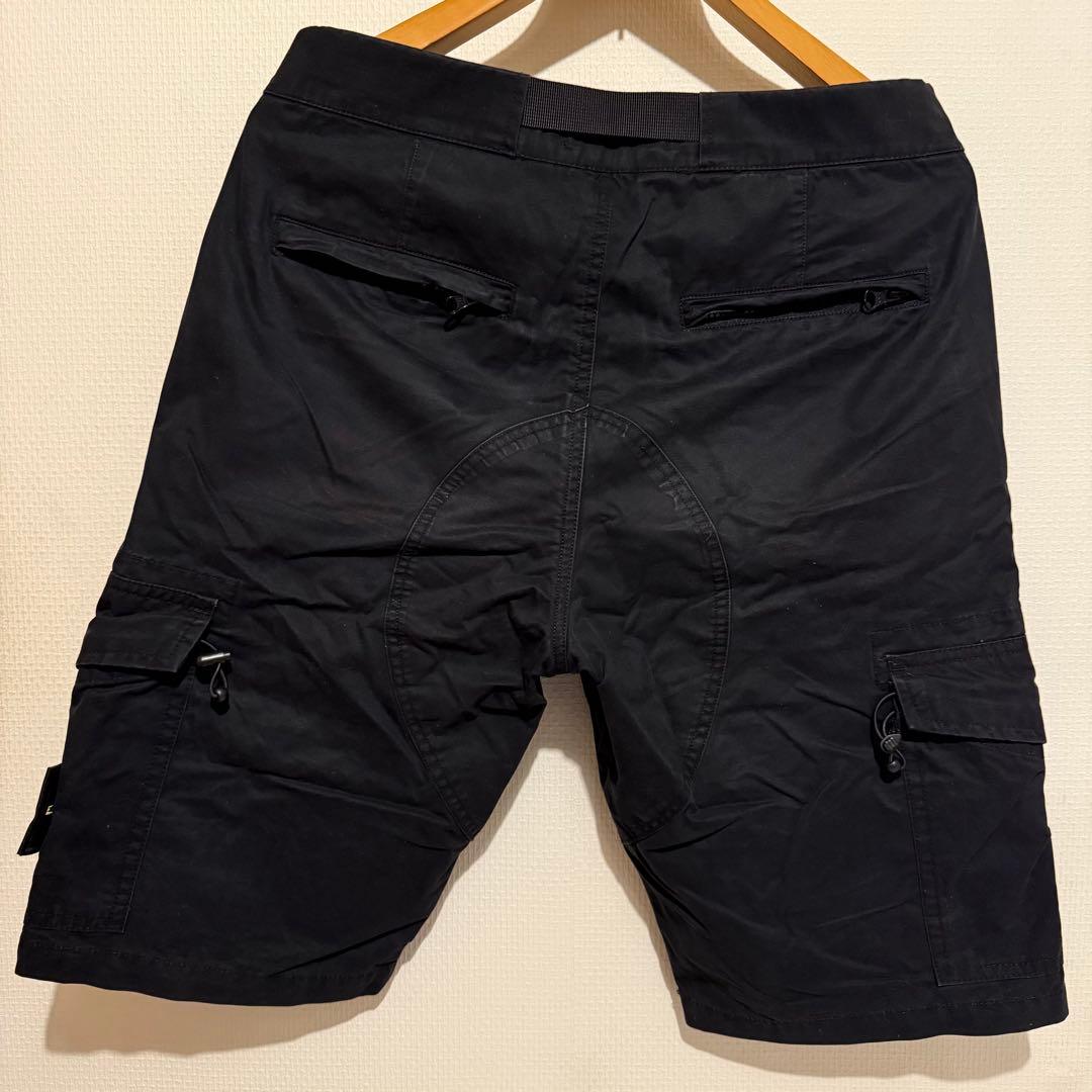 ストーンアイランド STONE  ハーフパンツ 短パン