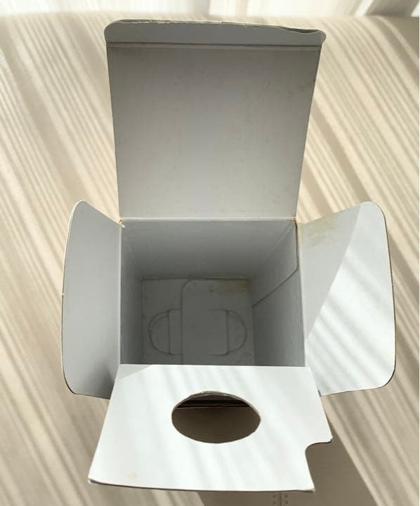 貴州　茅台酒　マオタイ酒　２００１年　天女ラベル　５３%