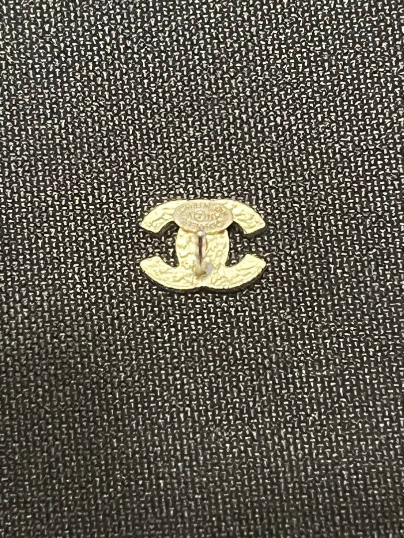 CHANEL ロゴデザイン ピアス
