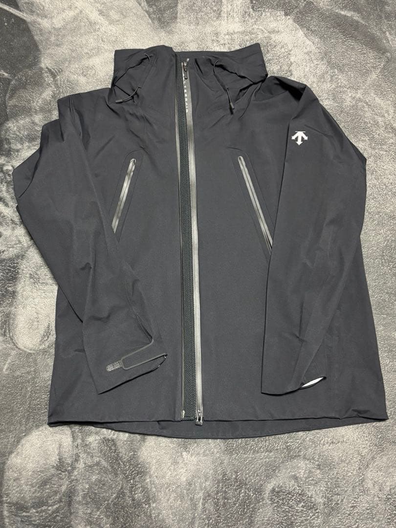 DESCENTE ALLTERRAIN “CREAS“