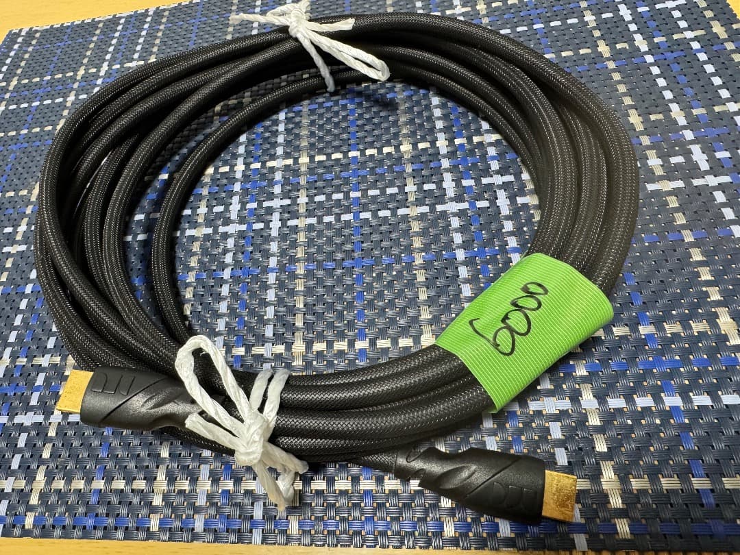 モンスターケーブル　HDMIケーブル　HDMI-400 ６ｍ