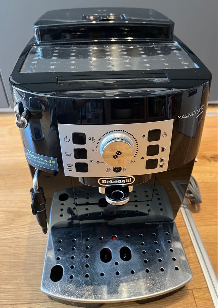 デロンギ　マグニフィカS
