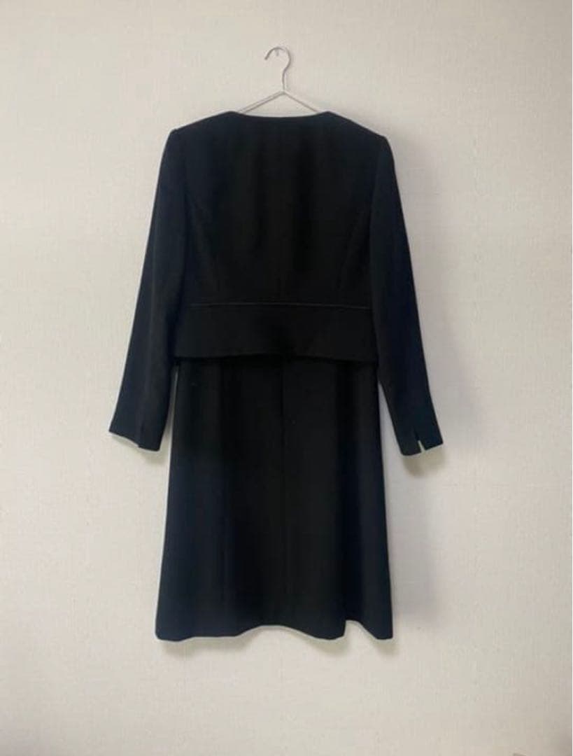 喪服 礼服 ノーカラー 洋服の青山