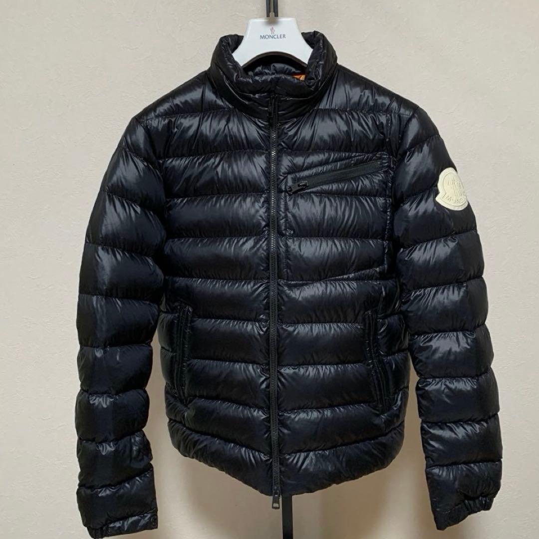 〔美品〕モンクレール　 AMALTES 2 ブラック　ジャパンタグ　5D167