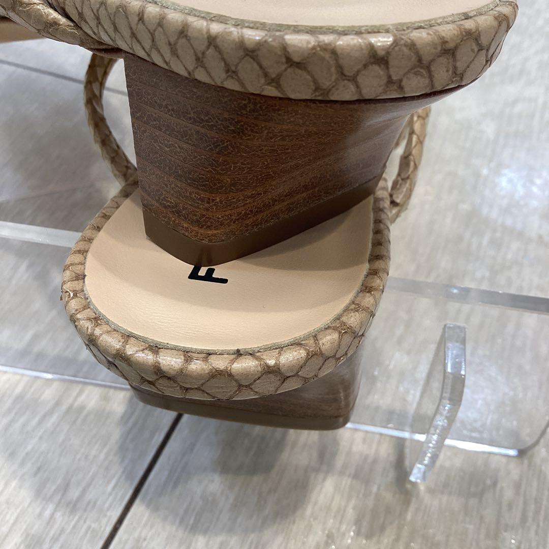 【店頭展示品】 FABIO RUSCONI パイソンミュール ベージュ 35