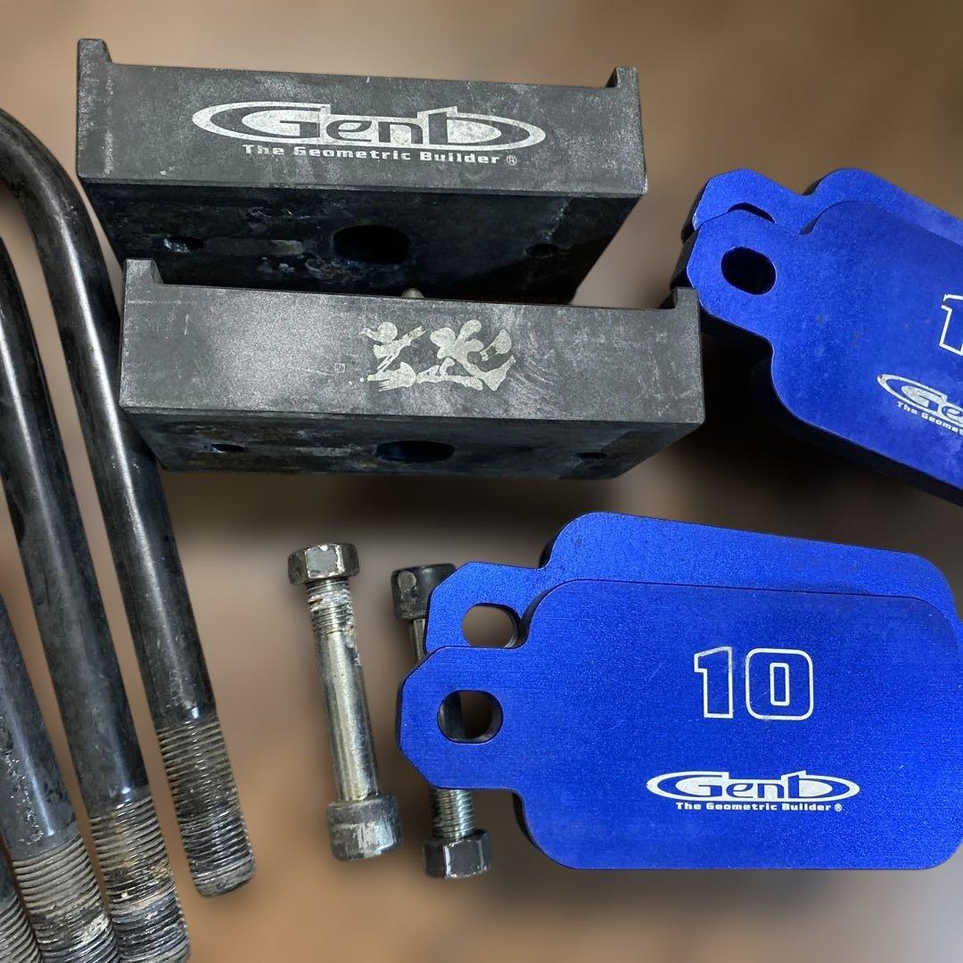 値下げ　玄武　Genbハイエース　ローダウンキット