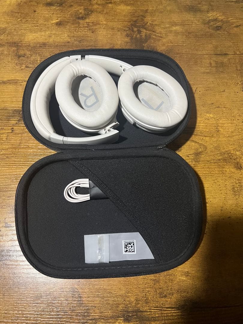 Bose ワイヤレスヘッドホン ホワイト