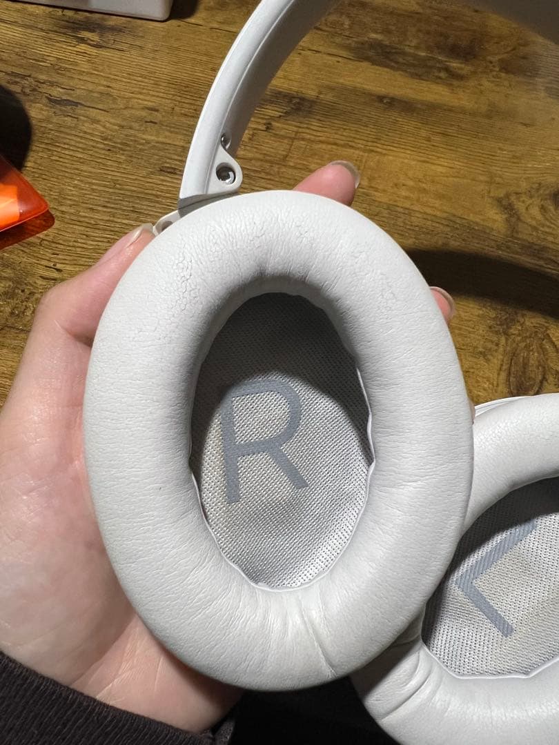 Bose ワイヤレスヘッドホン ホワイト