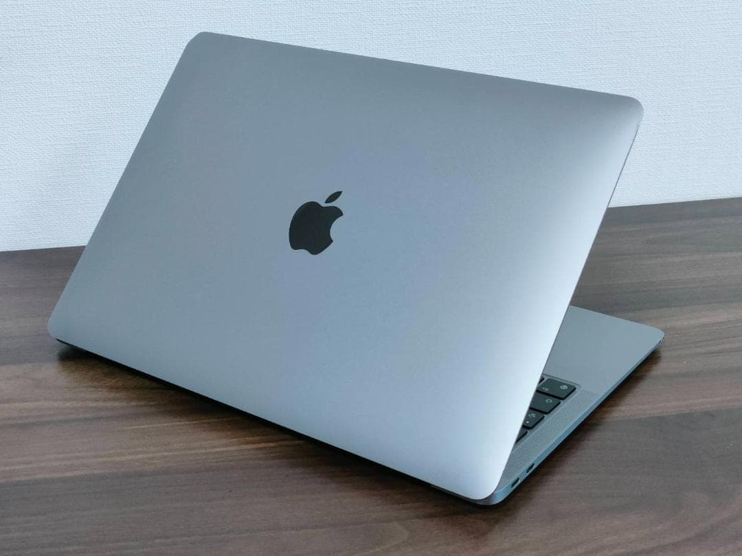 充電104 MacBook Air 2020 13型M1 512G USキーA6