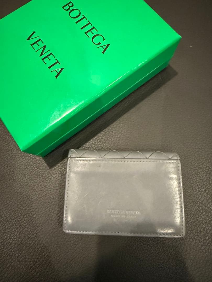 BOTTEGA VENETA グレー レザー 名刺入れ