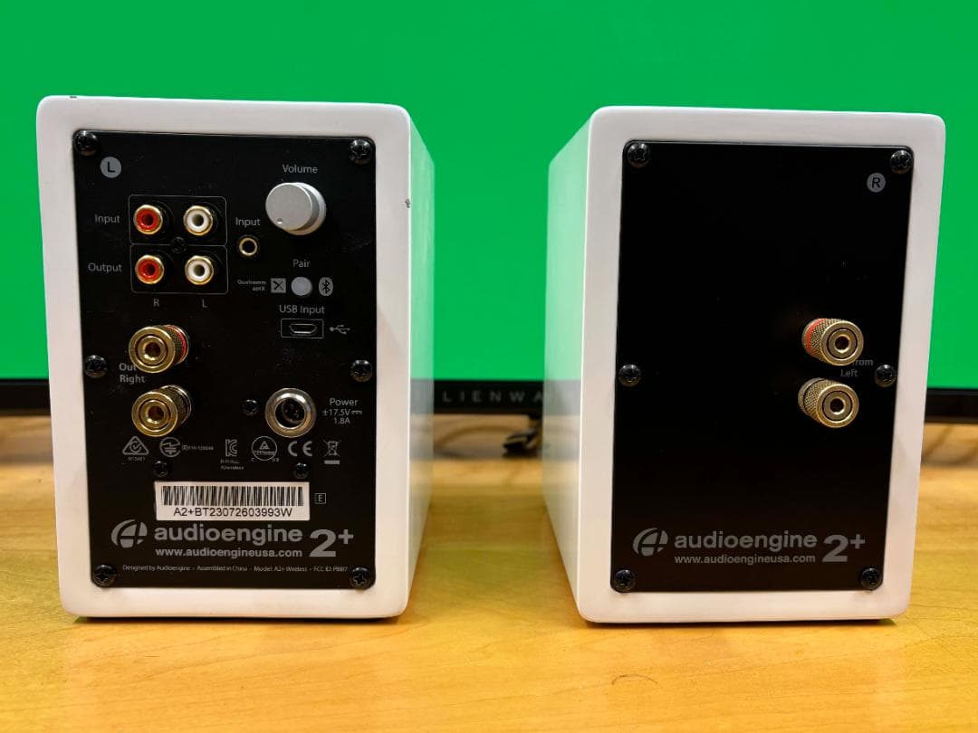 audioengine A2+ Wireless / スタンド・プラグケーブル付